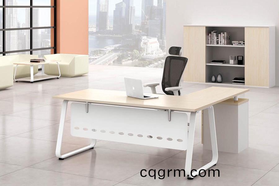 主筦辦公槕| 辛巴係列